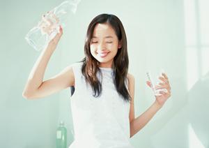 表面から見えない歯列矯正を京都で